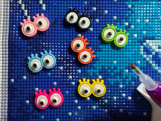 Wide-Eyed Wonders Cover & Needle Minder